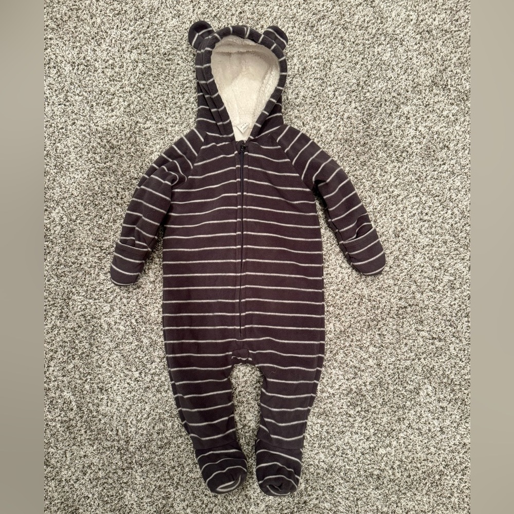 Baby gap fleece all in one bear coat suit